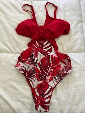 SHEIN Red Tropical Leaf Cutout One-Piece Swimsuit with White Accent